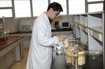 南昌南昌西湖區(qū)正榮西湖紫蕨臺甲醛檢測靠譜清除甲醛公司